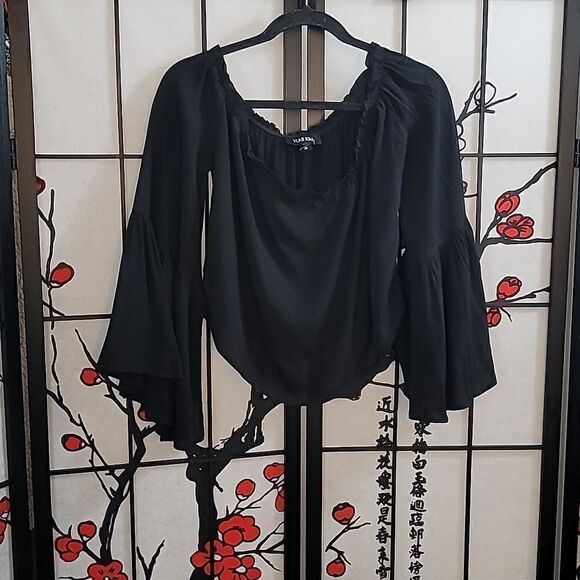 Yumi Kim Black Off the Shoulder Top - Picture 3 of 10